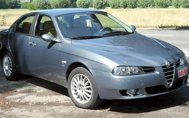 Alfa Romeo 156 fotoğraf