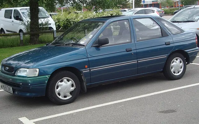 Ford Escort fotoğraf