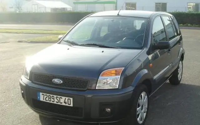 Ford Fusion fotoğraf
