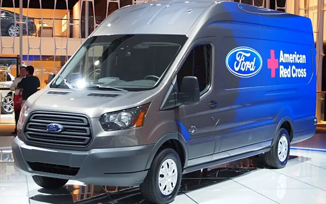 Ford Transit fotoğraf