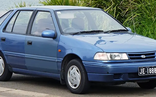 Hyundai Excel fotoğraf