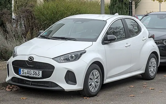 Mazda 2 fotoğraf