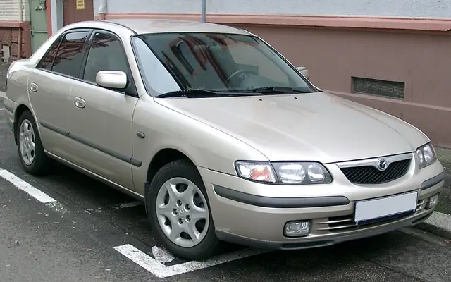 Mazda 626 fotoğraf