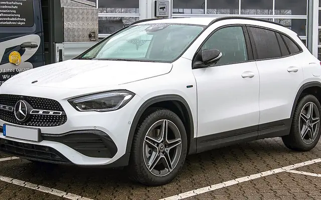 Mercedes GLA fotoğraf