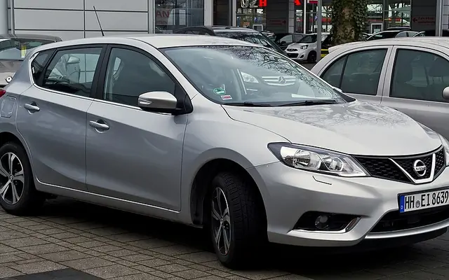 Nissan Pulsar fotoğraf