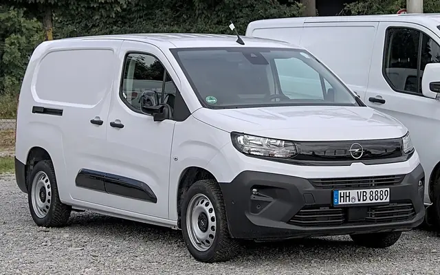 Opel Combo fotoğraf