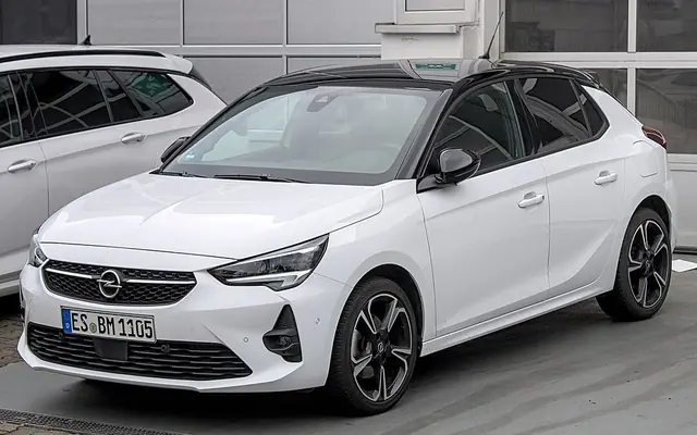 Opel Corsa fotoğraf