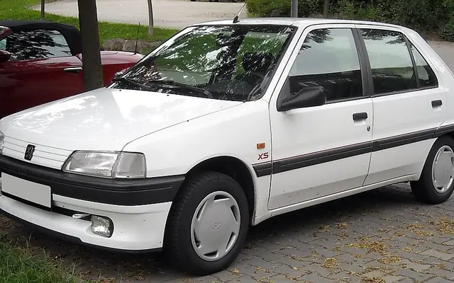 Peugeot 106 fotoğraf