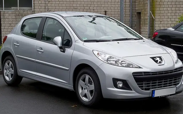 Peugeot 207 fotoğraf