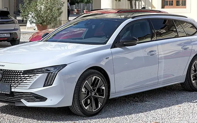 Peugeot 508 fotoğraf