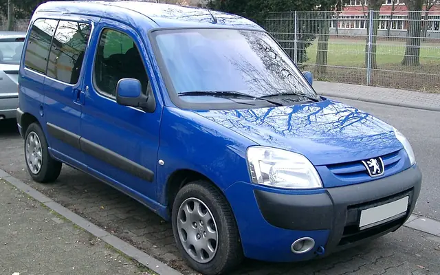 Peugeot Partner fotoğraf