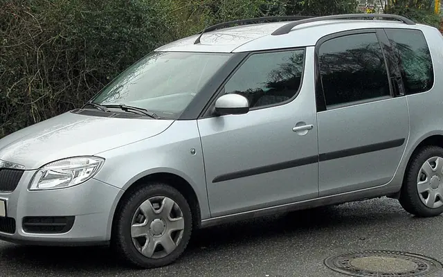 Skoda Roomster fotoğraf